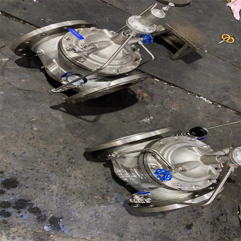 500X型持压泄压阀15.jpg