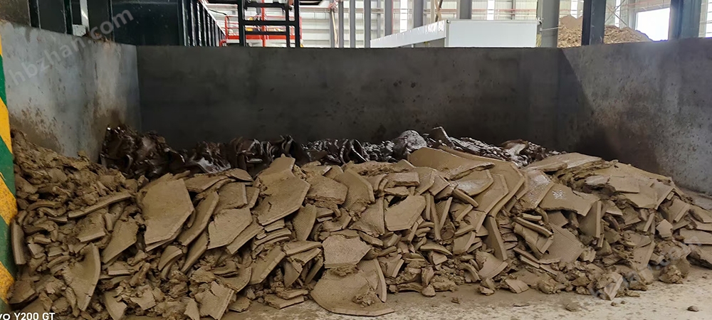 城市管網(wǎng)通溝污泥治理設(shè)備