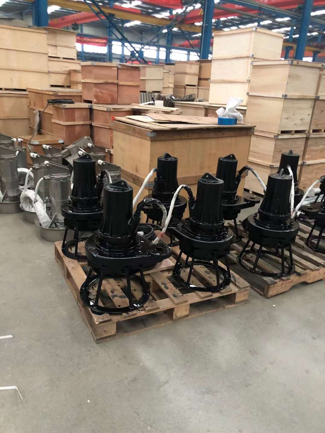 QXB潜水离心曝气机完成批量生产